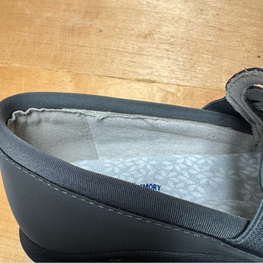 JBU Charcoal Cut-Out‎ Slip-Ons. Size 6.5 - Picture 7 of 9